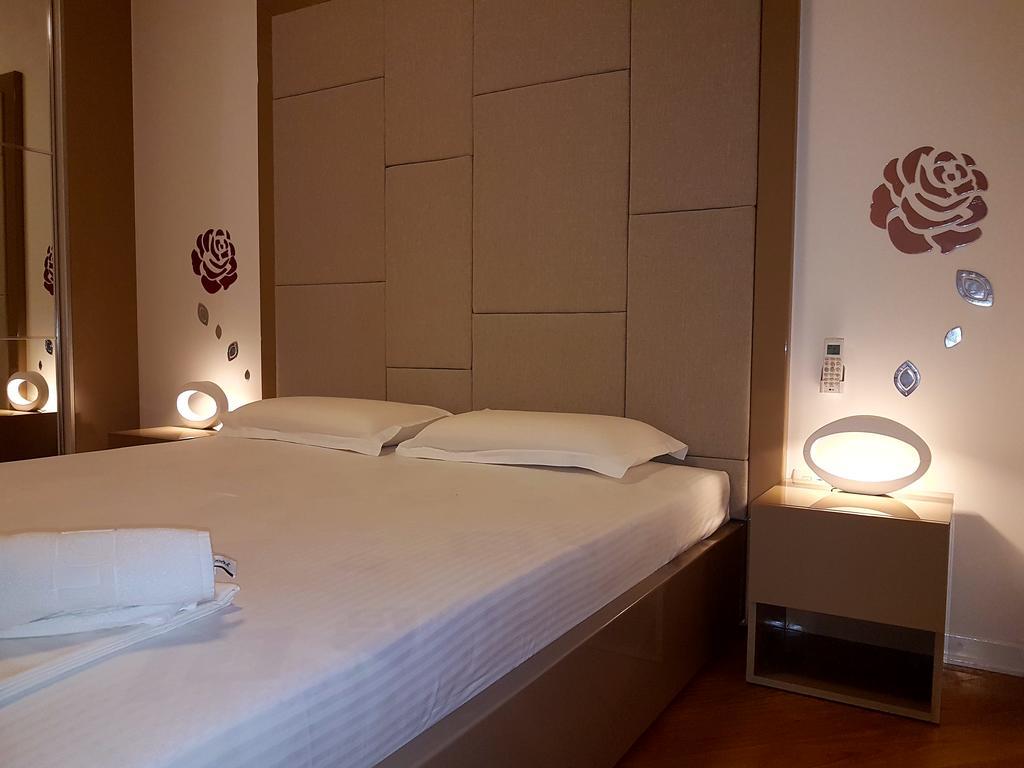 Apartment Tc Lux Vlsb Budva Ngoại thất bức ảnh