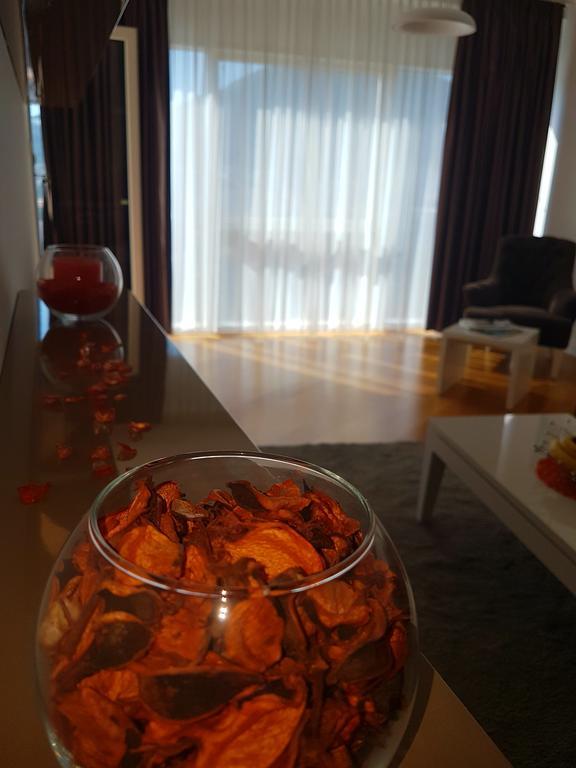 Apartment Tc Lux Vlsb Budva Ngoại thất bức ảnh
